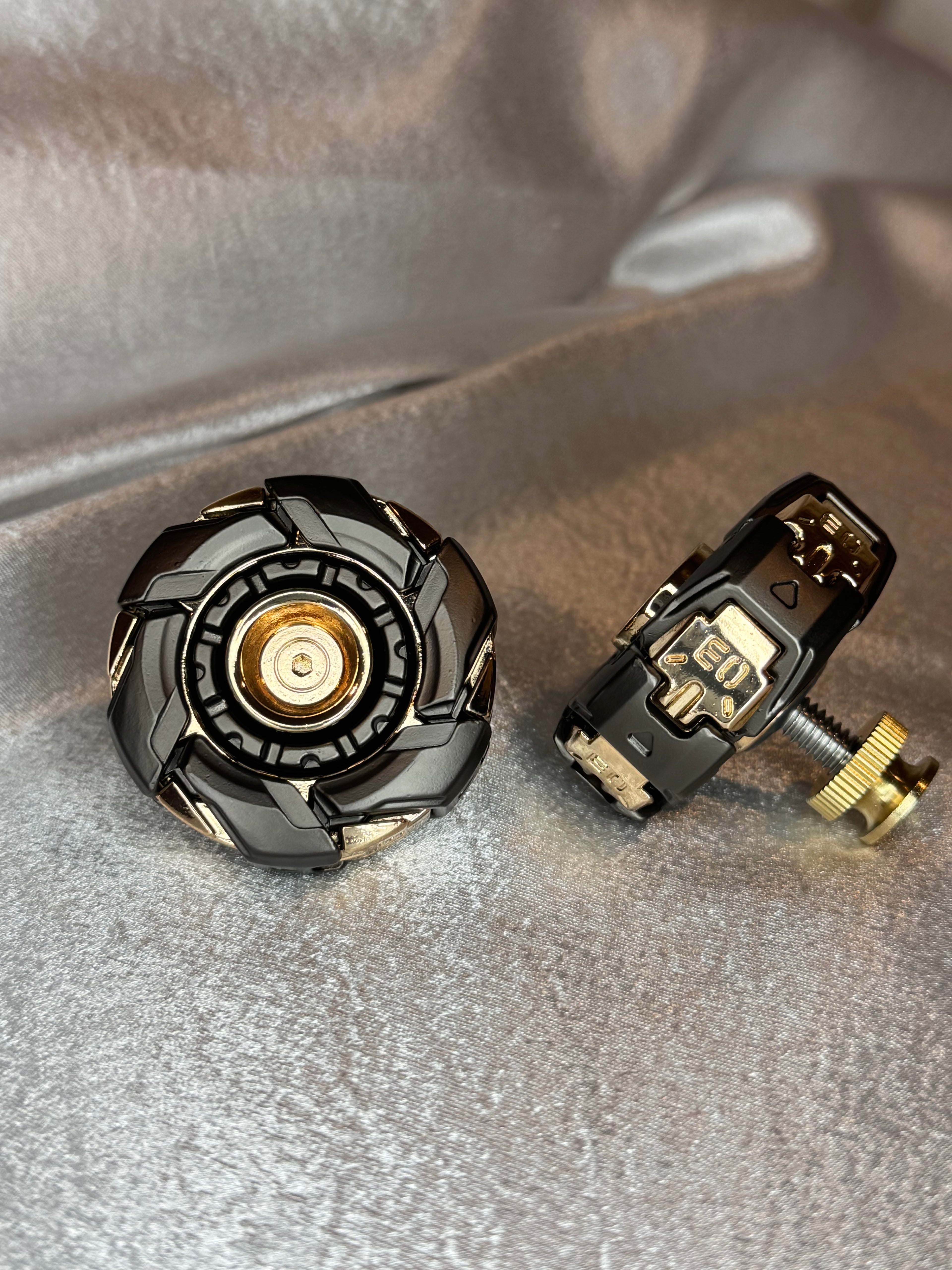 Transformer Grey & Gold Spinners